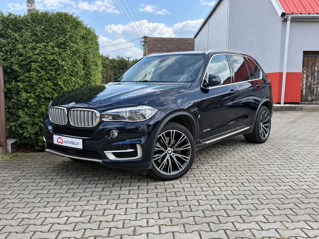 BMW X5 40e xDrive / HUD / PANORAMA / LED/73 579 km